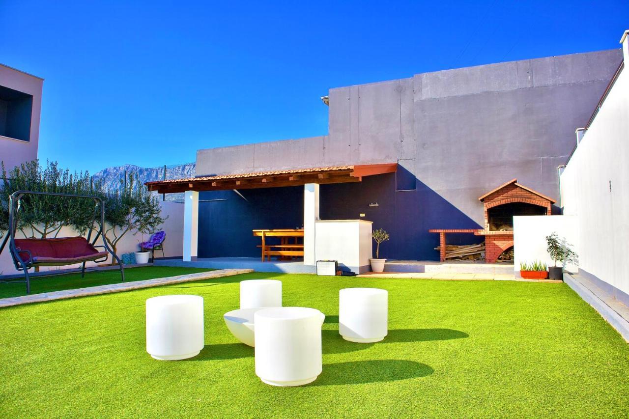 Villa Ana Kaštel Sućurac Exterior foto